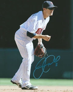 Jamey Carroll MINNESOTA TWINS Signed Autographed 8x10 Photo JC3 COA GFA - Picture 1 of 1
