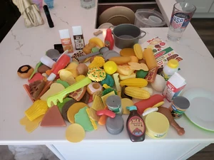 Play Food Dishes 125+ pieces Plastic Fruit Vegetables Pizza Pie Can Goods - Picture 1 of 9