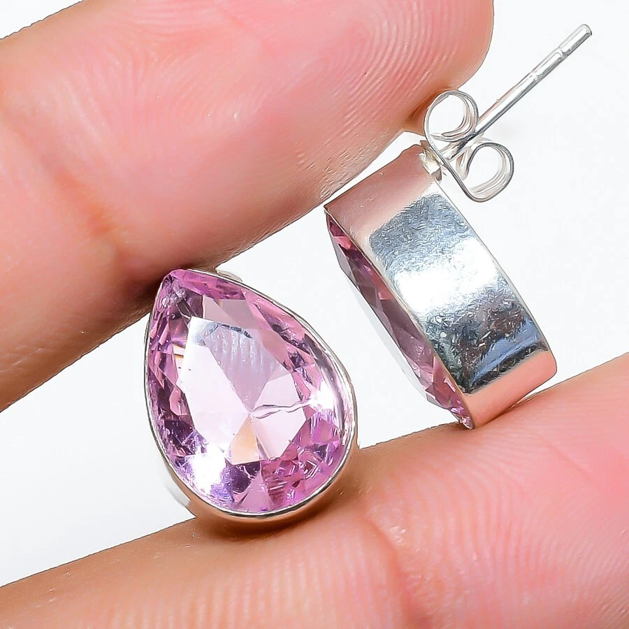 Pendiente de plata de ley 925 con piedras preciosas de kuncita rosa tamaño 0,75" Foto 1 de 1