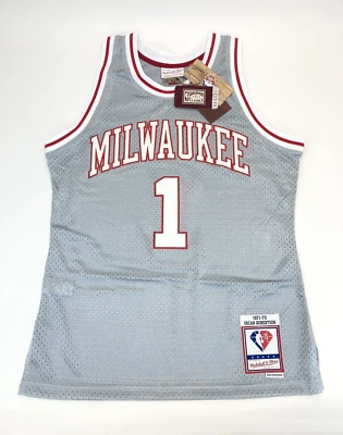Mitchell & Ness Milwaukee Bucks Oscar Robertson Swingman Jersey Silver Gray M - Image 1 of 4