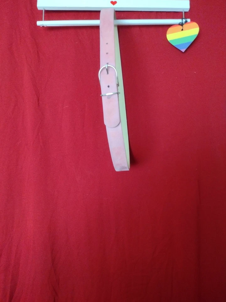 Cinto de couro/camurça Linea Pelle, rosa com fivela de prata 31"-37" médio - Imagem 1 de 1