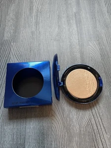 MAC Magic of The Night Highlighter OH DARLING Limited Edition NIB - Picture 1 of 5