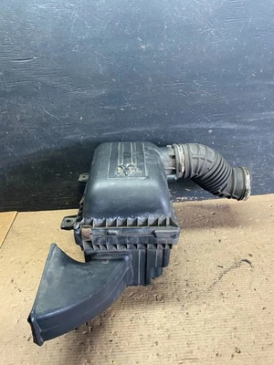 Dodge Ram 1500 2004 a 2017 caja purificadora de aire 53034152ab OEM S3534 DG Foto 1 de 4