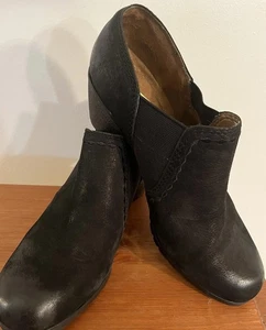 Naturalizer N5 9.5 Comfort Shoes Garrett Ankle Booties Black Leather Round Toe - Picture 1 of 9