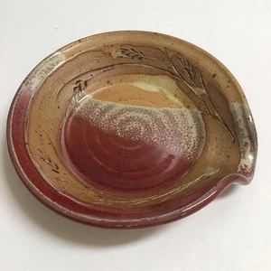 Studio Art Pottery Saucer Bowl Spout Burgundy Tan Speckle SIGNED Wheat Stoneware - Picture 1 of 15