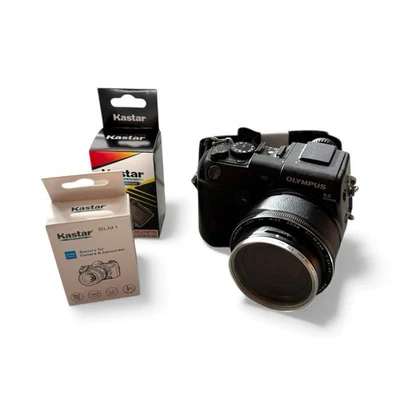 Cámara fotográfica digital Olympus C-8080 zoom ancho 8,0 MP, batería y cargador nuevos, CF Foto 1 de 4