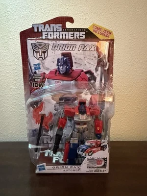 Transformers Generations Orion Pax Hasbro w/ IDW comic book 100% - Image 1 of 3