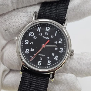 Timex Weekender Watch Men Indiglo 37mm Silver Tone Black Dial New Battery  - Picture 1 of 8