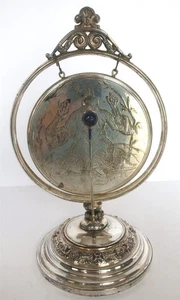 ANTIKER VINTAGE VERSILBERTER TISCHGONG MIT ASIATISCHEM DESIGN - Bild 1 von 7