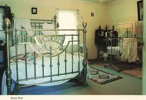 Postcard Tyntyndyer Homestead Brass Bed near Swan Hill Victoria - Bild 1 von 2