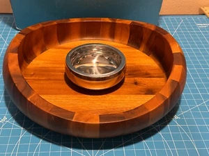 Nambé Butterfly Chip & Dip 16" D Nambe Alloy Bowl: 5.5" D Acacia wood 5009 - Picture 1 of 12