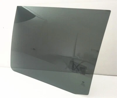 Vidrio de ventana de puerta trasera lateral izquierda/conductor para Toyota Highlander 2001-2007  Foto 1 de 4