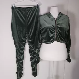 Capella Womens Plus 1XL 2 Piece Hoodie And Pants Green Velour Ruched NWT - Picture 1 of 9