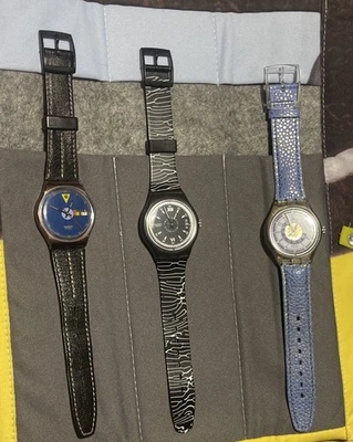 Colección de relojes Swatch vintage con estuche blando Foto 1 de 4