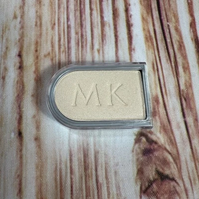 NEW Mary Kay MK Signature CRYSTALLINE 882800 Eye Color Shadow Make Up - Image 1 of 2
