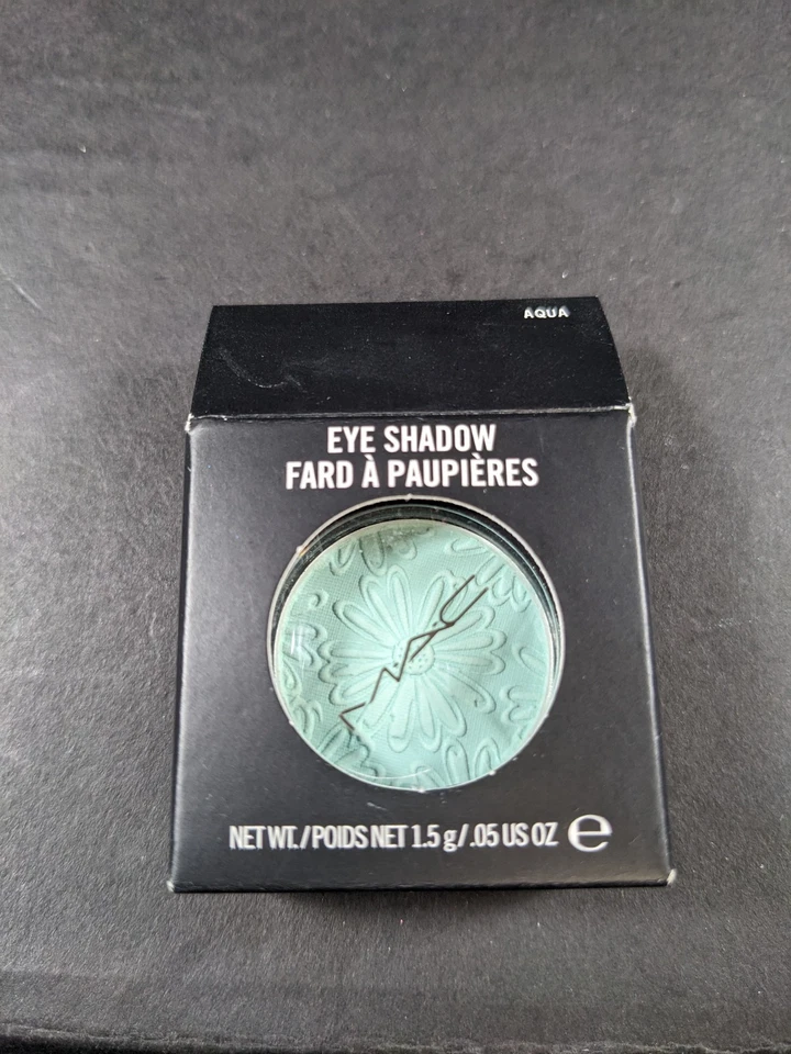 MAC EYESHADOW - AQUA (MATTE) A21 -  BNIB - Image 1 of 1