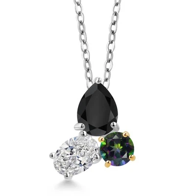 Colgante con cadena de diamantes cultivados en laboratorio de ónix de 2,34 quilates y oro amarillo de 10 quilates Foto 1 de 4