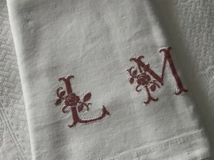 linge ancien Drap de Mariage En Lin Richement Brodée Très Grand Monogramme L M - Photo 1/4