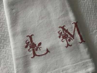 linge ancien Drap de Mariage En Lin Richement Brodée Très Grand Monogramme L M - Photo 1/4