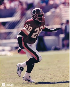 WASHINGTON REDSKINS/COMMANDERS DARRELL GREEN GLOSSY 8 X 10 PHOTO - Picture 1 of 1