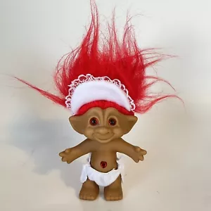 De Colección As Novedad Pelo Rojo Tesoro Troll Muñeca Gema Roja Bebé Pañal y Sombrero 5" - Imagen 1 de 6
