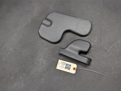 Cubierta interior asiento trasero izquierdo Nissan Pathfinder 88715-3JA0A 16-20 X 2ª fila Foto 1 de 4