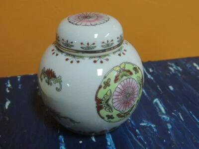 Tarro pintado a mano con tapa 3,5" chino vintage mariposas medallón porcelana fina Foto 1 de 4