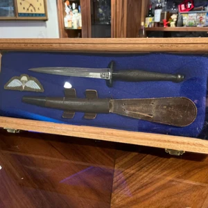 Knife Display Case Dagger Blade Stiletto 18" x 7" Oak & Blue Wood USA Shadow Box - Picture 1 of 13