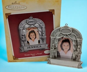 Ballet Every Kid's A Star PHOTO HOLDER 2005 Hallmark Christmas Ornament - Picture 1 of 3