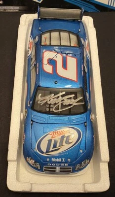 2009 Kurt Busch #2 Miller Lite Autographed Dodge Charger 1:24 NASCAR Diecast - Image 1 of 4