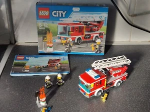 Lego City: Feuerwehrleiterwagen 60107 Komplettset mit Karton - Bild 1 von 9