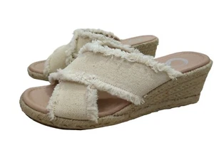 Sandalia de cuña Journee Collection para mujer 6 beige sin cordones punta abierta Shanni - Imagen 1 de 11