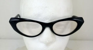 Vintage BAUSCH & Lomb B&L RAY BAN Cat's EYE Glasses Marché Black - Picture 1 of 8