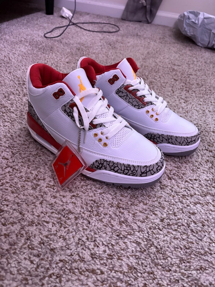 Size 6.5 - Jordan 3 Retro Mid Fire Red - Image 1 of 1