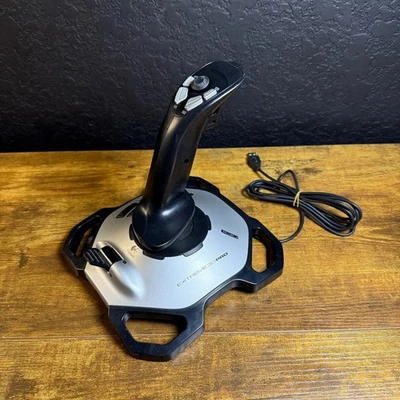 Logitech Extreme 3D Pro USB Joystick Flight Stick Controlador de Juego Plateado Negro Foto 1 de 4