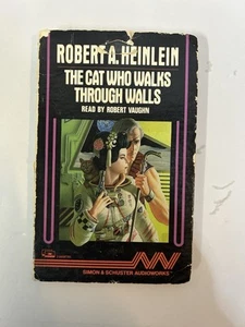 The Cat Who Walks Through Walls Audiobook Cassette Tape Sci-Fi Robert Vaughn - Picture 1 of 3