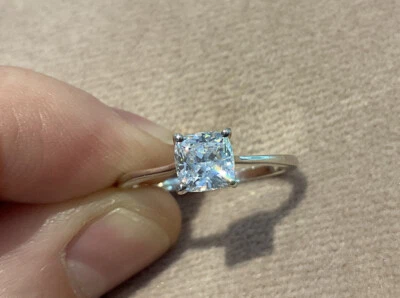 Anel de noivado de diamante folheado a platina 925 tamanho Q metade 0,8 quilates criado em laboratório - Imagem 1 de 4