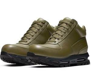 nike olive green boots