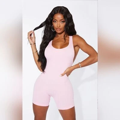 Pretty Little Thing Forma Bebé Rosa Contorno Acanalado Cuello Redondo Unitard Talla Grande Foto 1 de 4