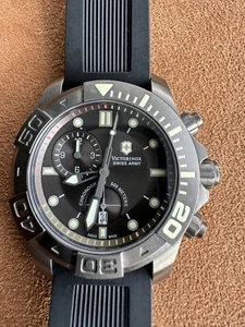 Victorinox Swiss Army Dive Master 500 241557 0089 - Imagen 1 de 16