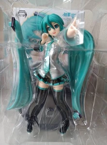 Hatsune Miku Project Diva 2ND Vocaloid PM Figure Model SEGA - Picture 1 of 10