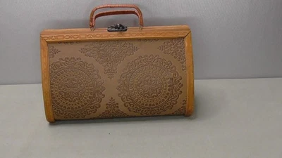 Bolso de Mano de Madera y Cuero Cartera Bisagras de Metal y Cierre Asas de Cuero Boho De Colección Foto 1 de 4