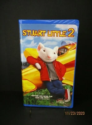 Stuart Little 2 (VHS, 2002, Clamshell) Michael J. Fox, Geena Davis, Hugh Laurie - Image 1 of 3