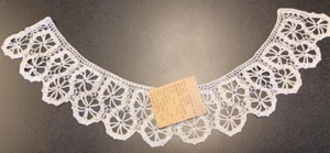 New Vintage Knit Crochet Neck Collar White Russian 1977 Half Round  New With Tag - Picture 1 of 4