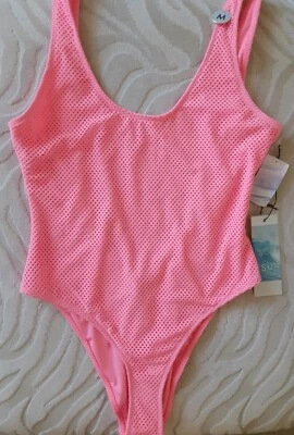 全新带标签 Forever 21 Hot Coral One Piece 泳装,尺寸 M — 第 1/4 张图片