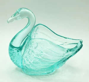 Fenton Light Blue Swan Open Dish Tealight Glass Stamped Fenton - Picture 1 of 7