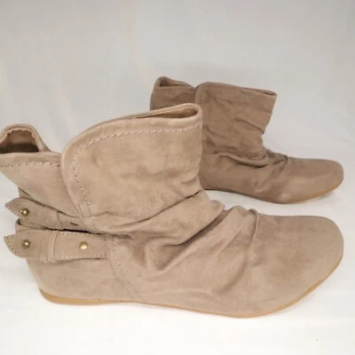 Call it Spring Womens 8.5 Booties Shoes Faux Tan Suede Slip on - Image 1 of 4