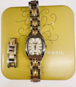 Fossil ES-2074 Women’s Watch Pearl Face Two Tone Gold & Silver SS - Picture 1 of 16