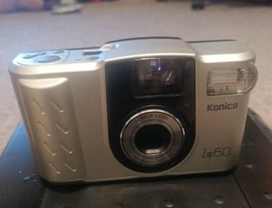 Konica Z-Up 60 analoge Kompaktkamera - silber - GETESTET FUNKTIONIERT - Bild 1 von 9