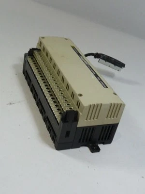 Square D TBX-CBS-010 TBXDMS16C222 Interface Operator Module USED - Image 1 of 3